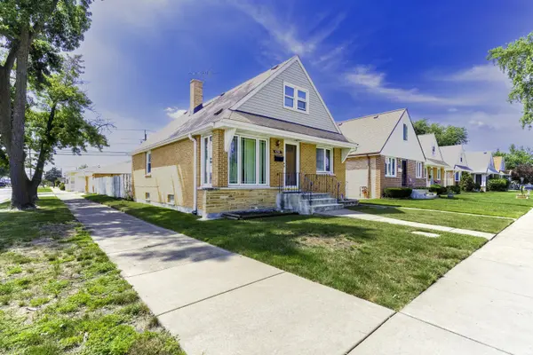 6158 S Normandy AVE, Chicago, IL 60638