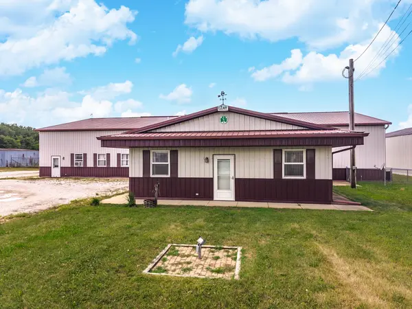 1311 N Division ST, Pontiac, IL 61764