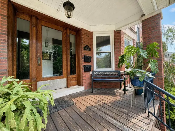 1458 W Olive AVE #2, Chicago, IL 60660
