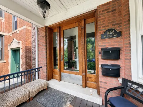 1458 W Olive AVE #2, Chicago, IL 60660