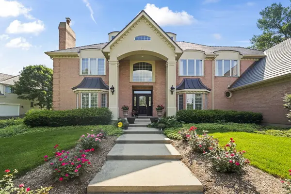 30 New Abbey DR, Inverness, IL 60010