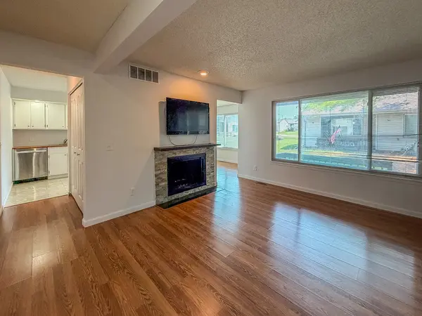 1120 Kara DR #1120, Champaign, IL 61822