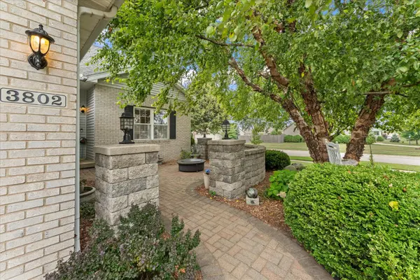 3802 Crail RD, Champaign, IL 61822