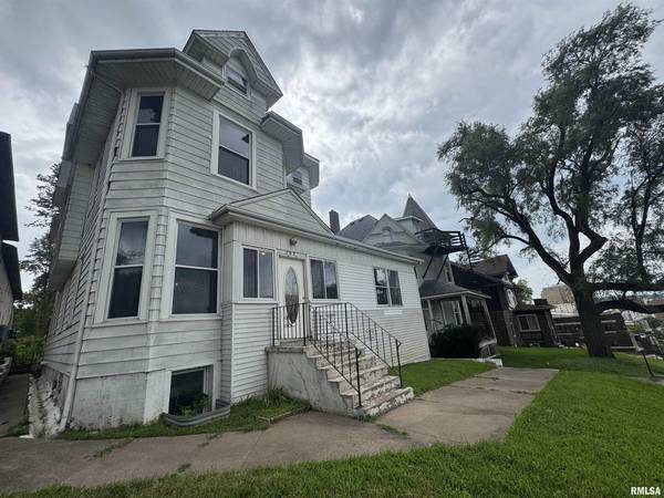707 Brady ST, Davenport, IA 52803