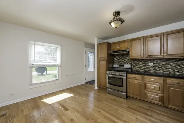 1025 Shady Lane CT, Round Lake Beach, IL 60073