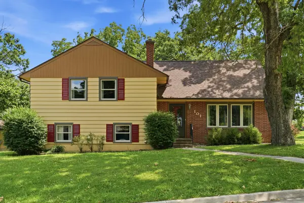 101 Havens DR NW, Elkader, IA 52403