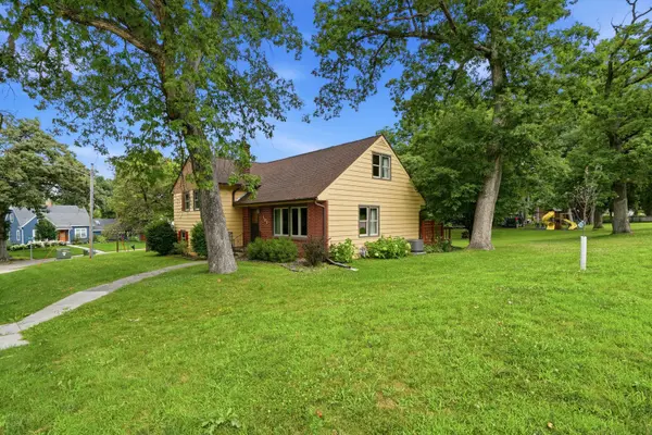 101 Havens DR NW, Elkader, IA 52403