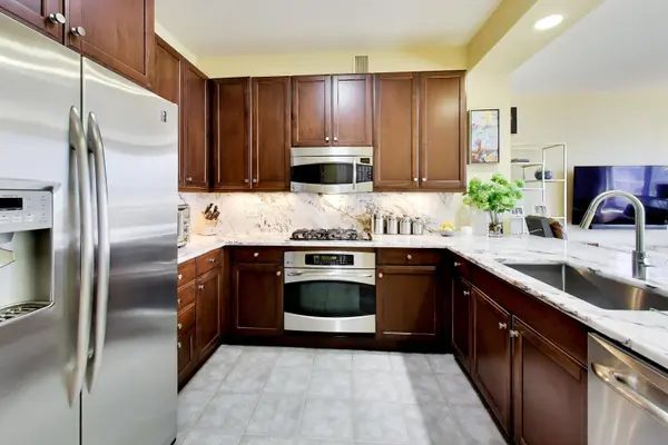 600 N LAKE SHORE DR #3602, Chicago, IL 60611