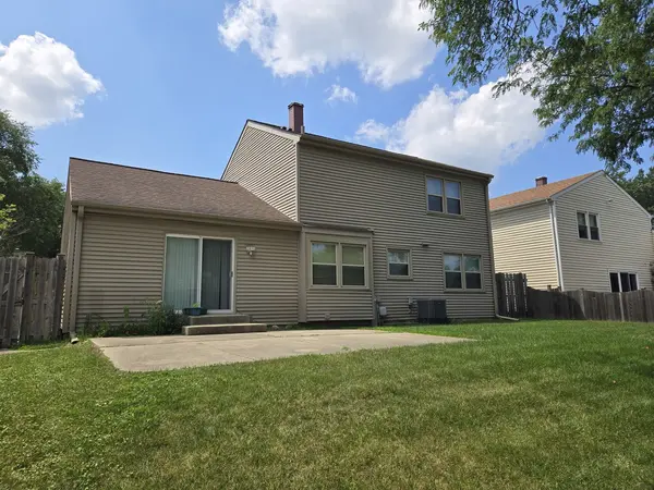 1251 Devonshire RD, Buffalo Grove, IL 60089