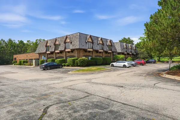 13975 W Polo Trail DR, Lake Forest, IL 60045