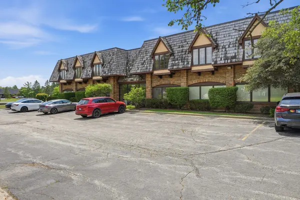 13975 W Polo Trail DR, Lake Forest, IL 60045