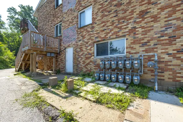 529 31st ST, Rock Island, IL 61201