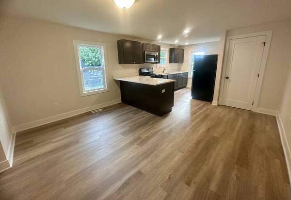 481 N Cottage AVE, Kankakee, IL 60901