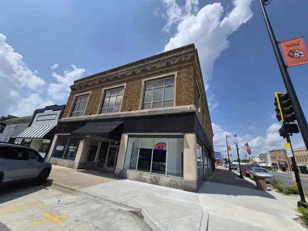 101 N PARK AVE, Herrin, IL 62948
