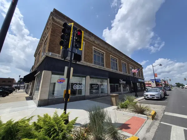 101 N PARK AVE, Herrin, IL 62948