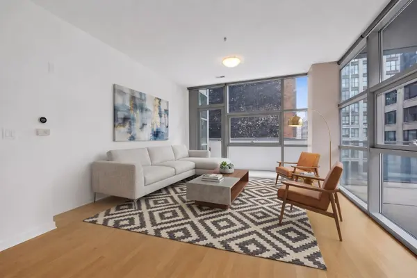 225 S Sangamon ST #306, Chicago, IL 60607