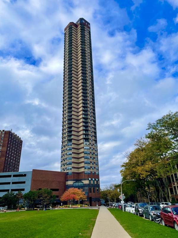 3660 N Lake Shore DR #2513, Chicago, IL 60613
