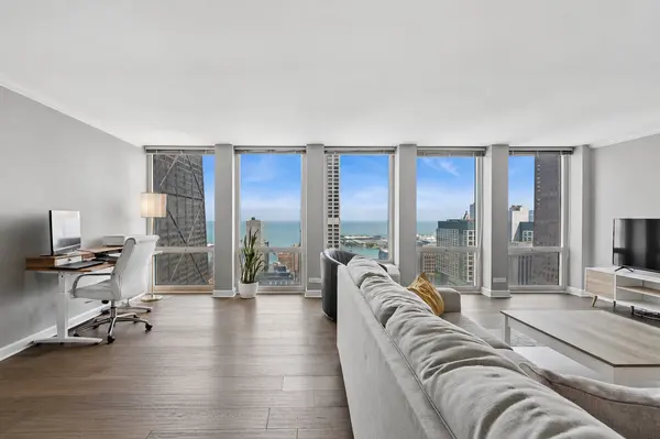 111 E Chestnut ST #47F, Chicago, IL 60611