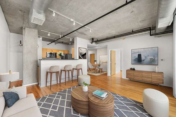 700 W Van Buren ST #1409, Chicago, IL 60607