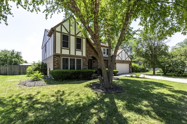 364 Churchill LN, Gurnee, IL 60031