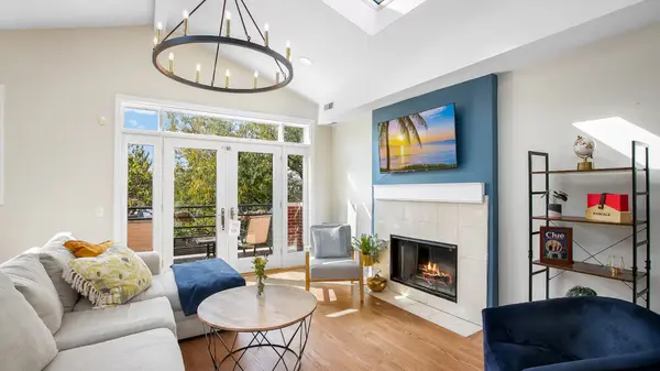 3511 N Seminary AVE #3, Chicago, IL 60657