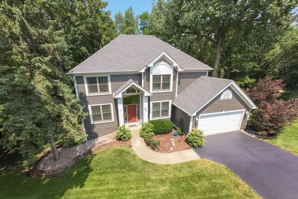 32 Riverbend RD, Montgomery, IL 60538