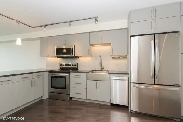 300 N State ST #5517, Chicago, IL 60654