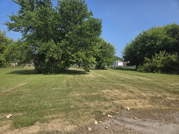 1213 Greenfield AVE, Waukegan, IL 60085