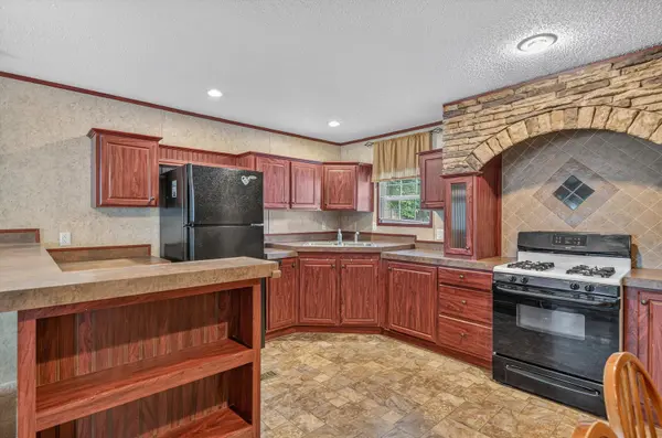 84 Brenner CT, Lynwood, IL 60411