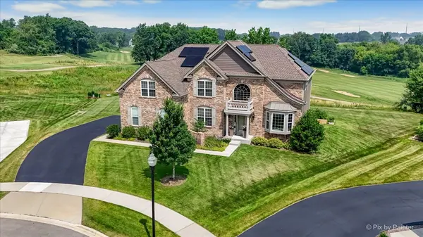 1451 Bethpage CIR, Elgin, IL 60124