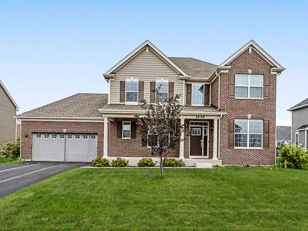 3646 Edelweiss RD, Elgin, IL 60124