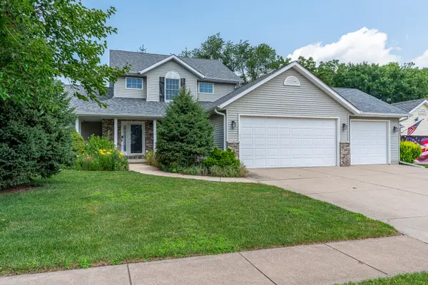 1113 28th AVE, Silvis, IL 61282