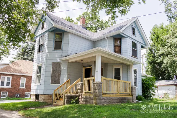 241 W Hickory ST, Kankakee, IL 60901
