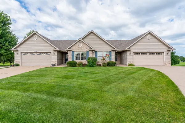 5406 Villa CT, Davenport, IA 52806