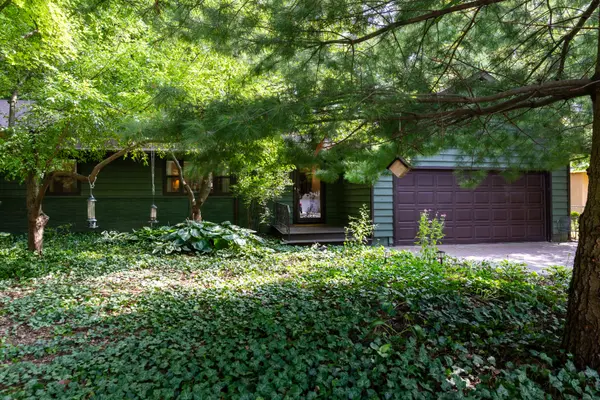 103 W Mumford DR, Urbana, IL 61801