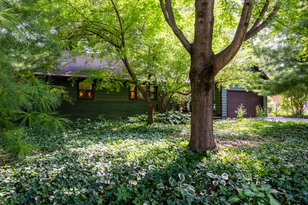 103 W Mumford DR, Urbana, IL 61801