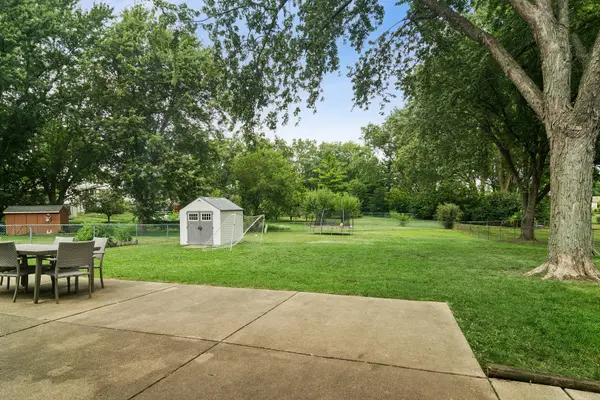 170 Pebble Creek DR, Lake Zurich, IL 60047