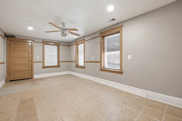 4320 S Marshfield AVE, Chicago, IL 60609