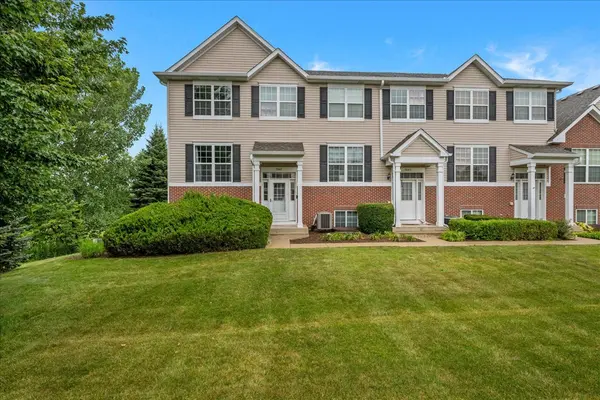 3841 Bailey RD, Yorkville, IL 60560