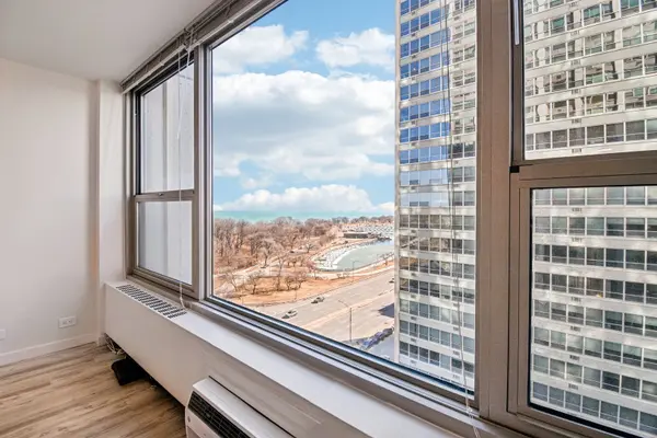 3600 N Lake Shore DR #1205, Chicago, IL 60613