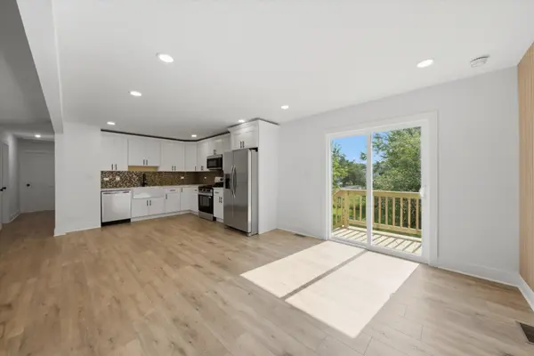 17691 Devon DR, Country Club Hills, IL 60478