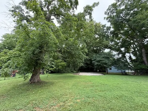 716 North ST, Mt Vernon, IL 62864