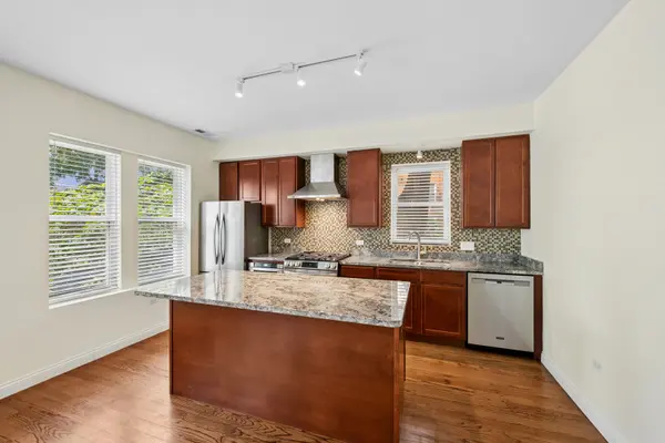 1624 W Grace ST #1, Chicago, IL 60613