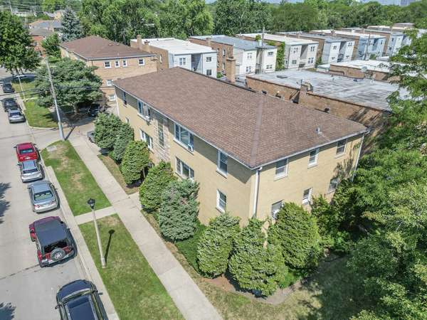 4936 Greenwood ST, Skokie, IL 60077