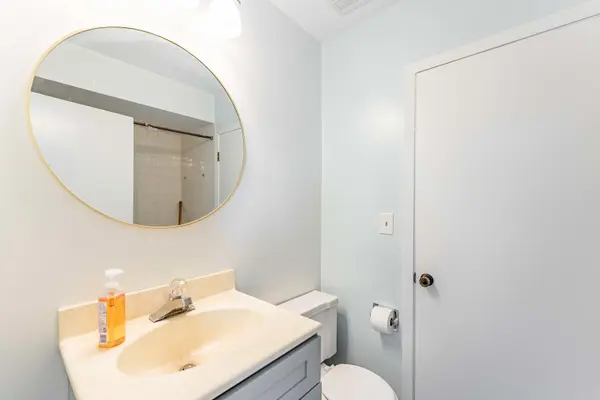 7449 Washington ST #602, Forest Park, IL 60130