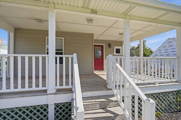 304 E Franklin ST, Carlock, IL 61725