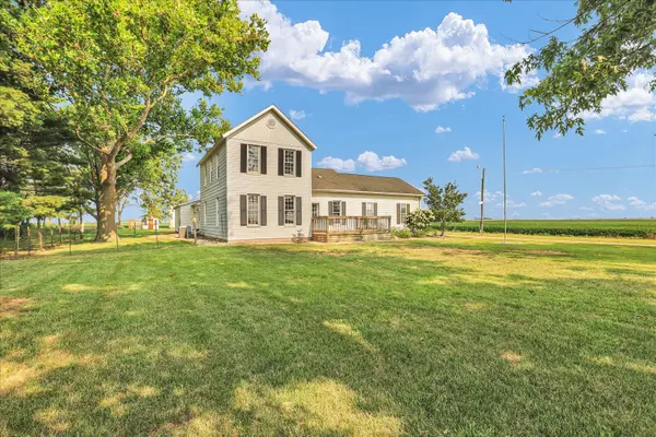 2578 County Road 1100 East E, Thomasboro, IL 61878
