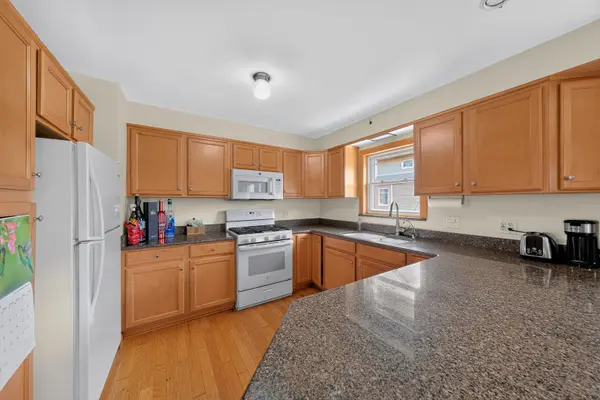 2642 N Nordica AVE, Chicago, IL 60707