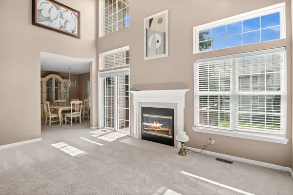 2222 Foxmoor LN #2222, Aurora, IL 60502