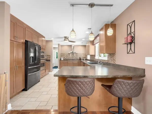 7N136 Briargate TER, Medinah, IL 60157